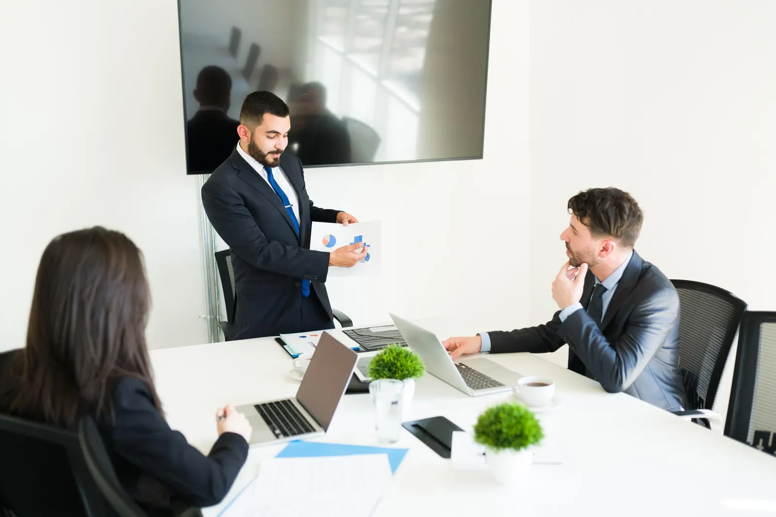 Fondos de Inversión y SOCIMIs
